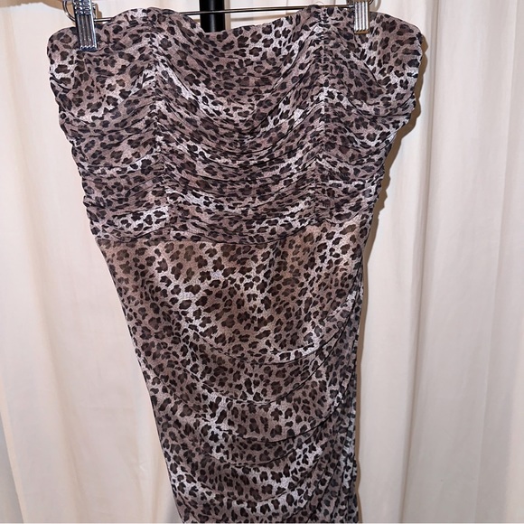 Bustier leopard top with train - Picture 1 of 3